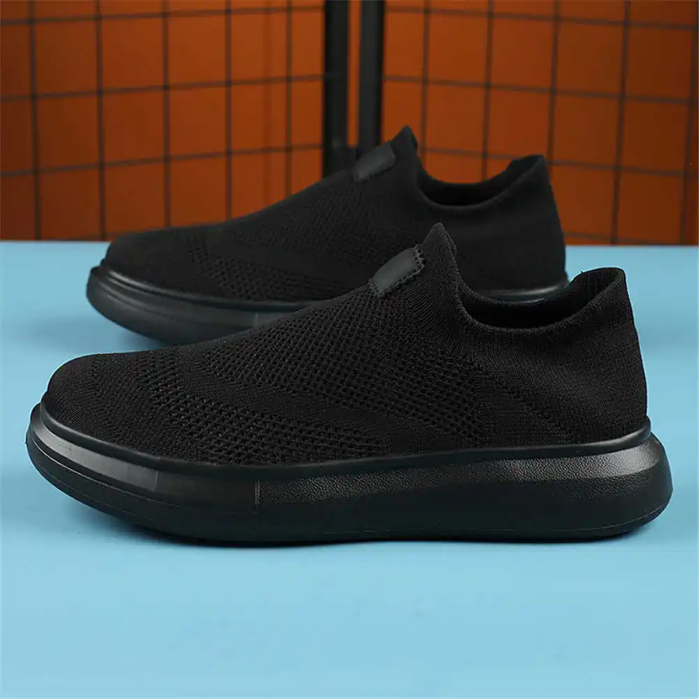 Calze con plateau scarpe marro - Home Gym Old School recensione e prezzo